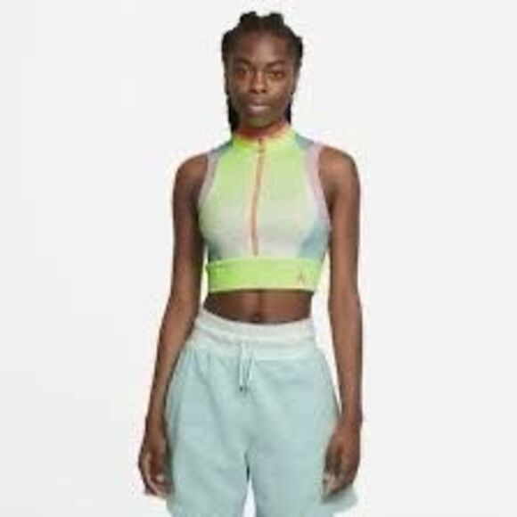 JORDAN Women’s Ghost Green Light Arctic Pink Light Dew Heatwave Printed Crop Top - Picture 1 of 8